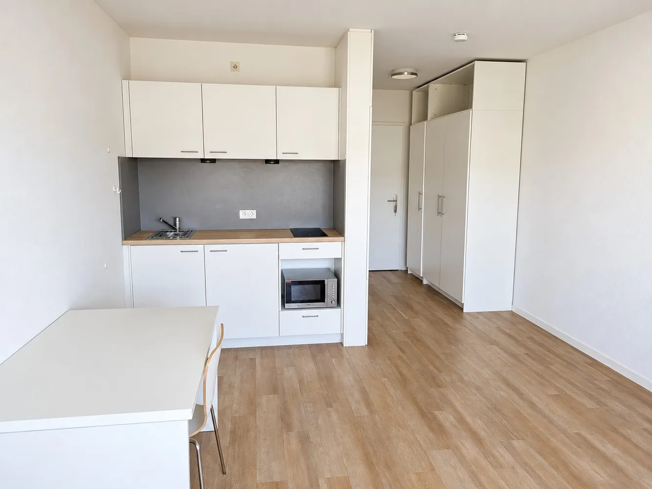 1 Zimmer Wohnung mit 25 m² in Köln – Bild 2