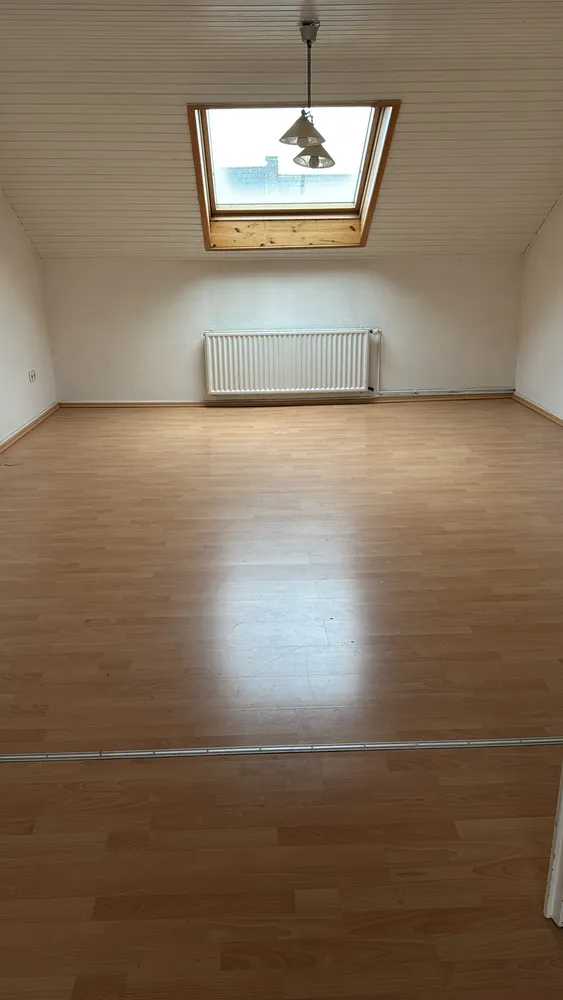 2 Zimmer Wohnung mit 70 m² in Düsseldorf – Bild 1