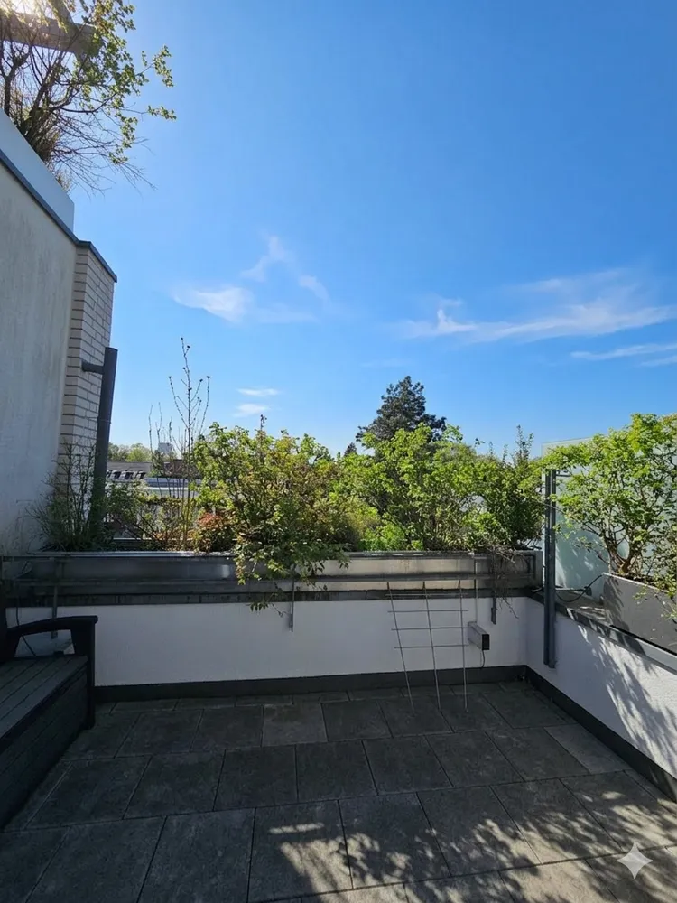 3 Zimmer Wohnung mit 159 m² in Düsseldorf – Bild 4