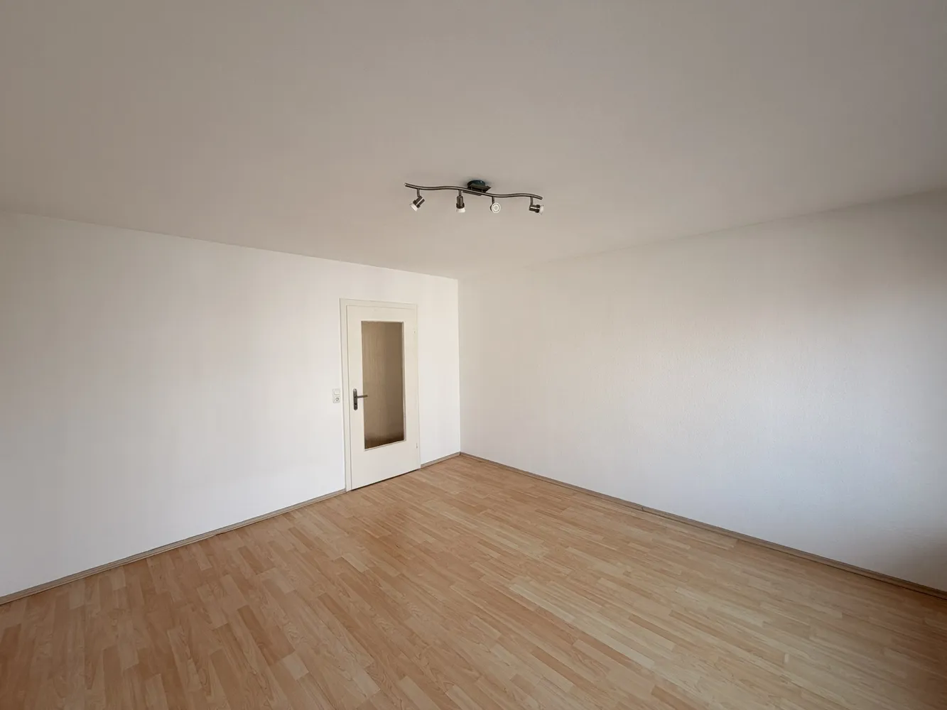 3 Zimmer Wohnung mit 75 m² in Essen – Bild 2