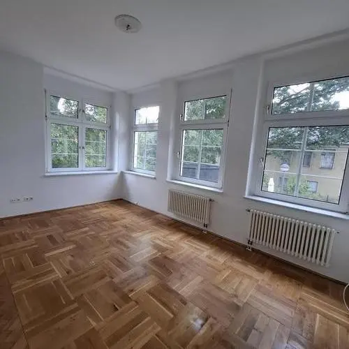 6 Zimmer Wohnung mit 236 m² in Chemnitz – Bild 1