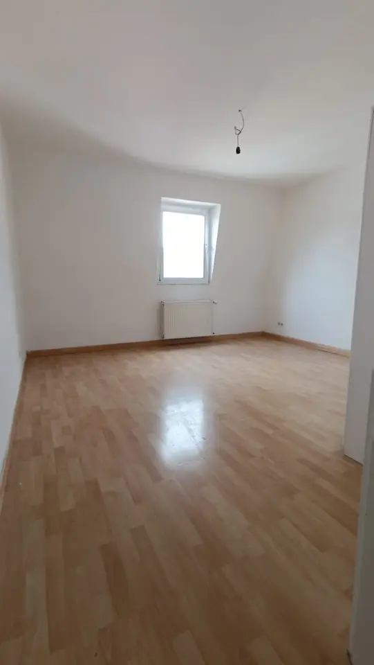 4 Zimmer Wohnung mit 97 m² in Wuppertal – Bild 1