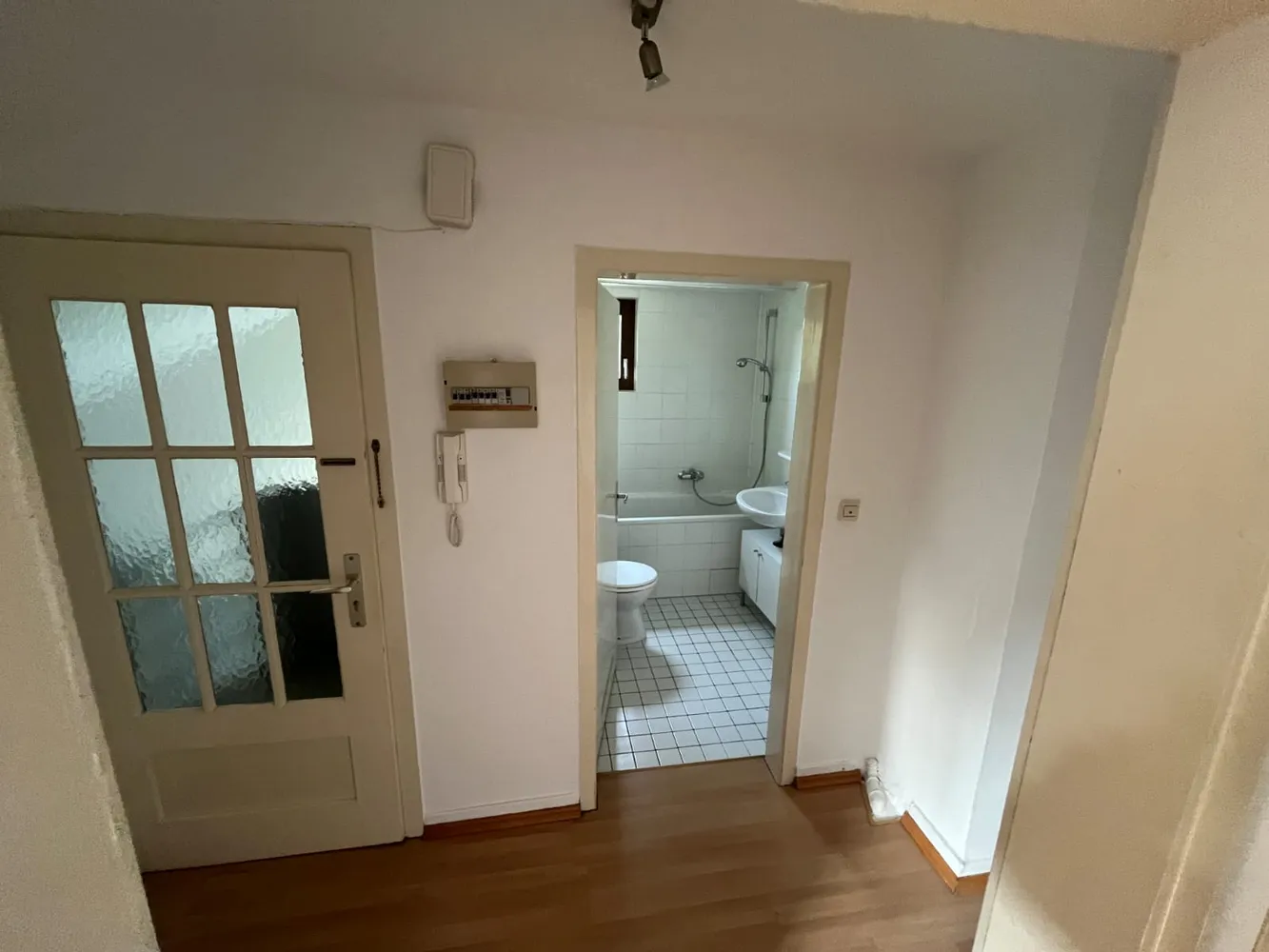 1 Zimmer Wohnung mit 30 m² in Karlsruhe – Bild 1