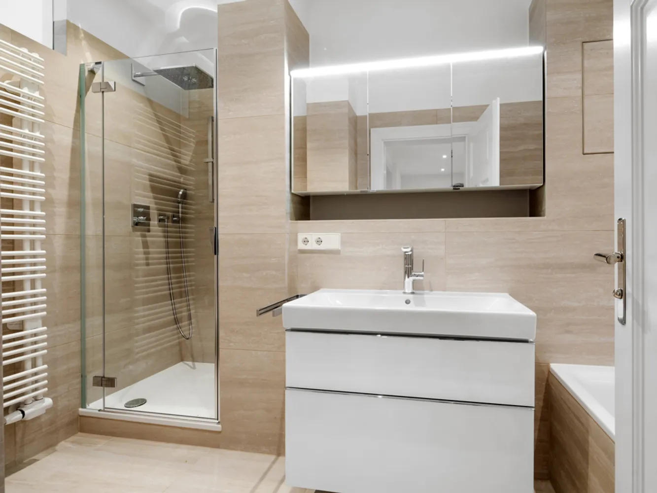 3 Zimmer Wohnung mit 90 m² in München – Bild 6