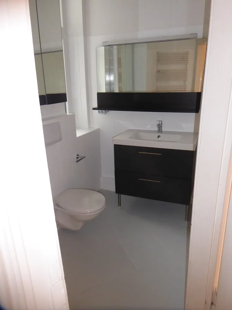 2 Zimmer Wohnung mit 79 m² in Düsseldorf – Bild 8