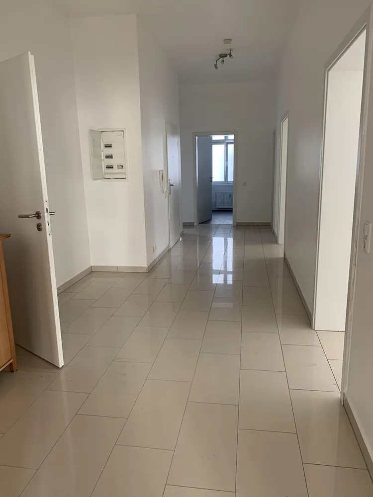 5 Zimmer Wohnung mit 140 m² in Gießen – Bild 3