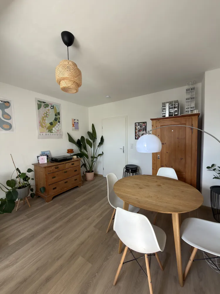 2 Zimmer Wohnung mit 45 m² in Karlsruhe – Bild 2