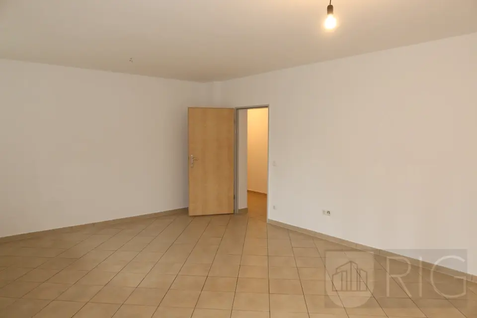 2 Zimmer Wohnung mit 67 m² in Oberhausen – Bild 2
