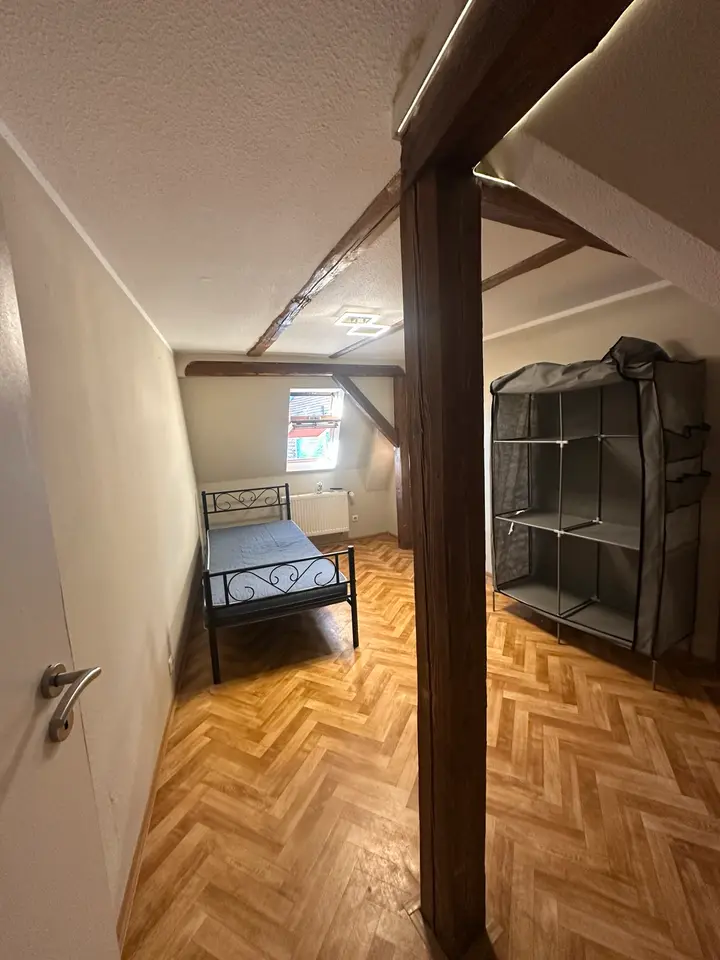 WG-Zimmer mit 18 m² in Erlangen – Bild 2