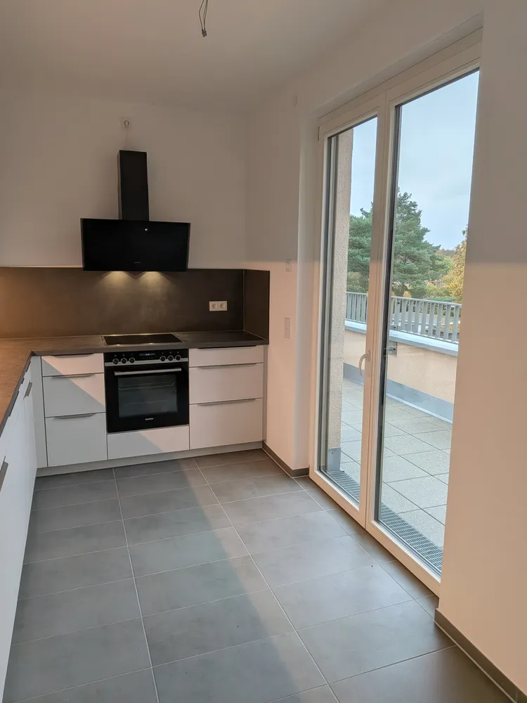2 Zimmer Wohnung mit 73 m² in Berlin – Bild 12