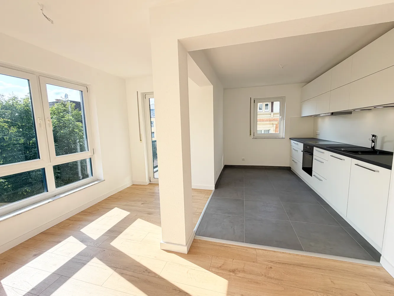 2 Zimmer Wohnung mit 60 m² in Zwickau – Bild 2