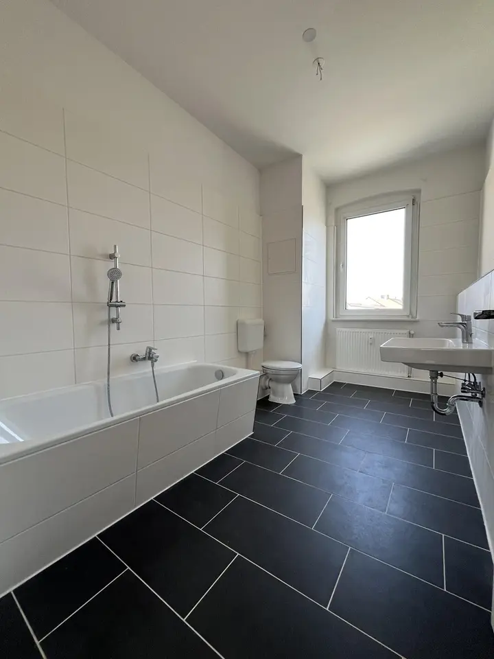 4 Zimmer Wohnung mit 112 m² in Weißenfels – Bild 5