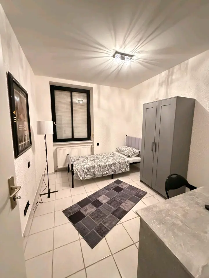 WG-Zimmer mit 15 m² in Saarbrücken – Bild 1