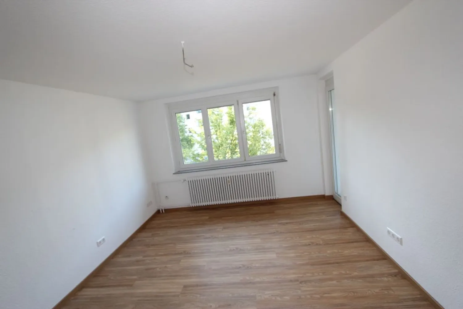 4 Zimmer Wohnung mit 65 m² in Stuttgart – Bild 1