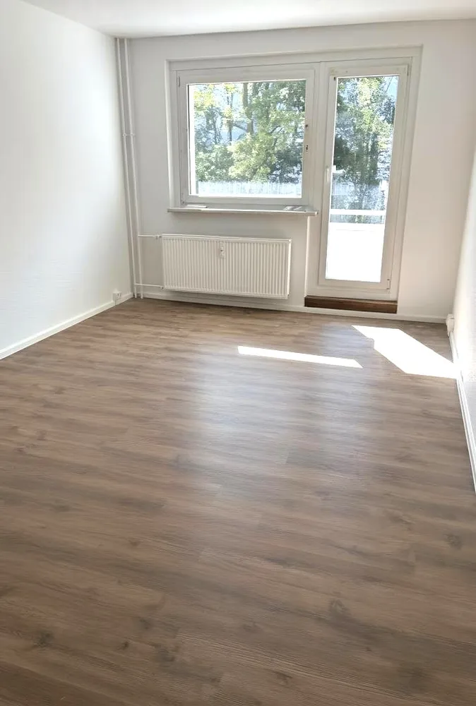 4 Zimmer Wohnung mit 72 m² in Halle (Saale) – Bild 2