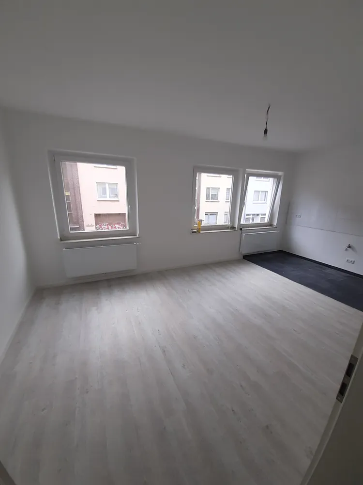 3 Zimmer Wohnung mit 70 m² in Essen – Bild 2