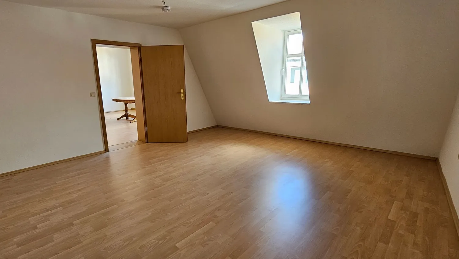 2 room apartment with 78 m² in Mühlhausen – Photo 10
