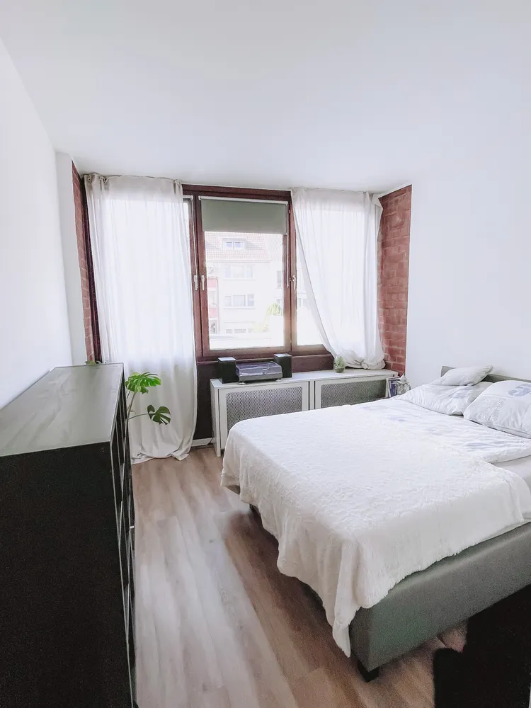 1 Zimmer Wohnung mit 38 m² in Köln – Bild 11