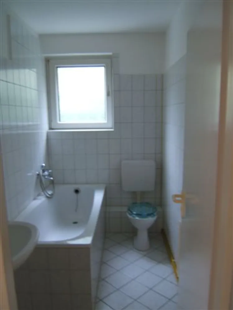 4 Zimmer Wohnung mit 78 m² in Düsseldorf – Bild 4