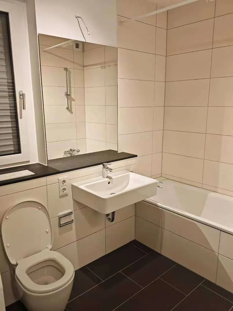 4 Zimmer Wohnung mit 98 m² in Köln – Bild 3