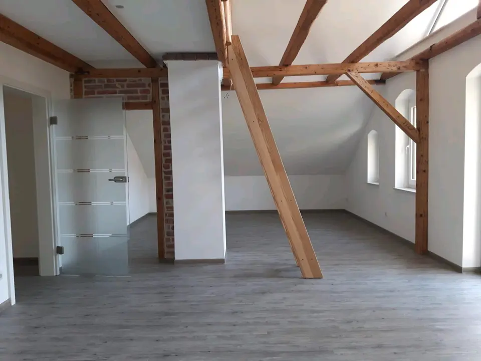 3 Zimmer Wohnung mit 104 m² in Freital – Bild 2