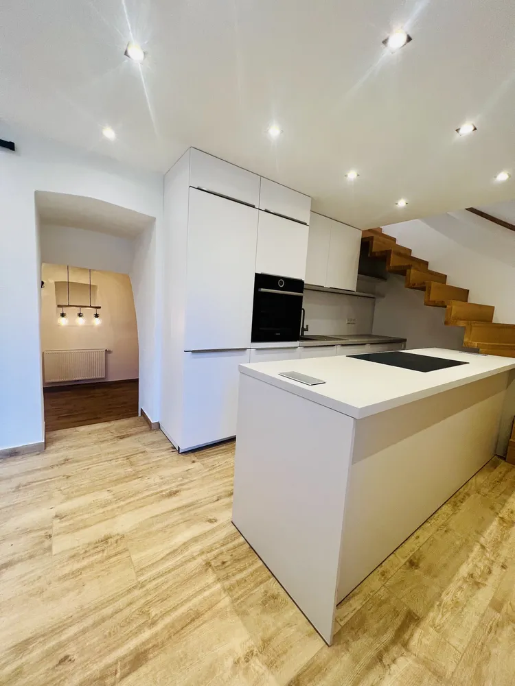4 room apartment with 110 m² in Stuttgart – Photo 2