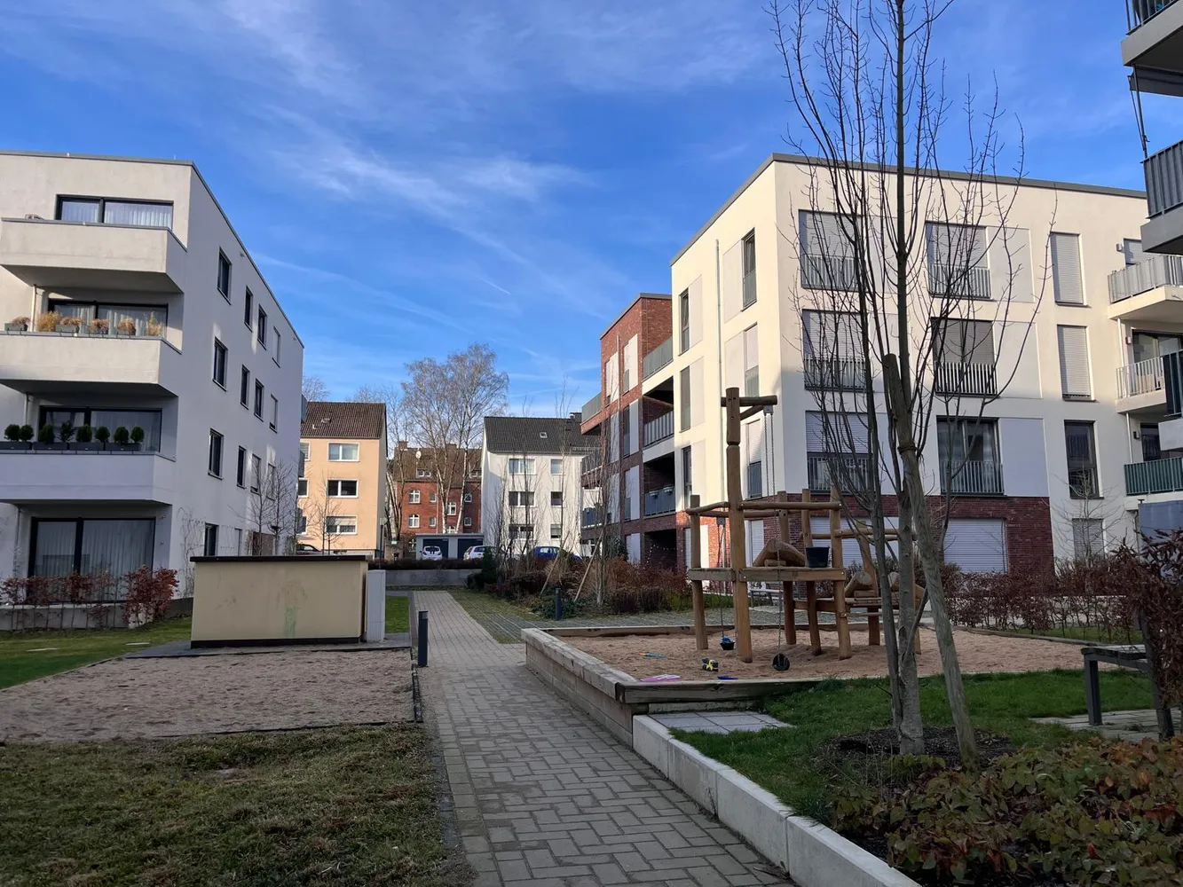 4 Zimmer Wohnung mit 103 m² in Leverkusen – Bild 1
