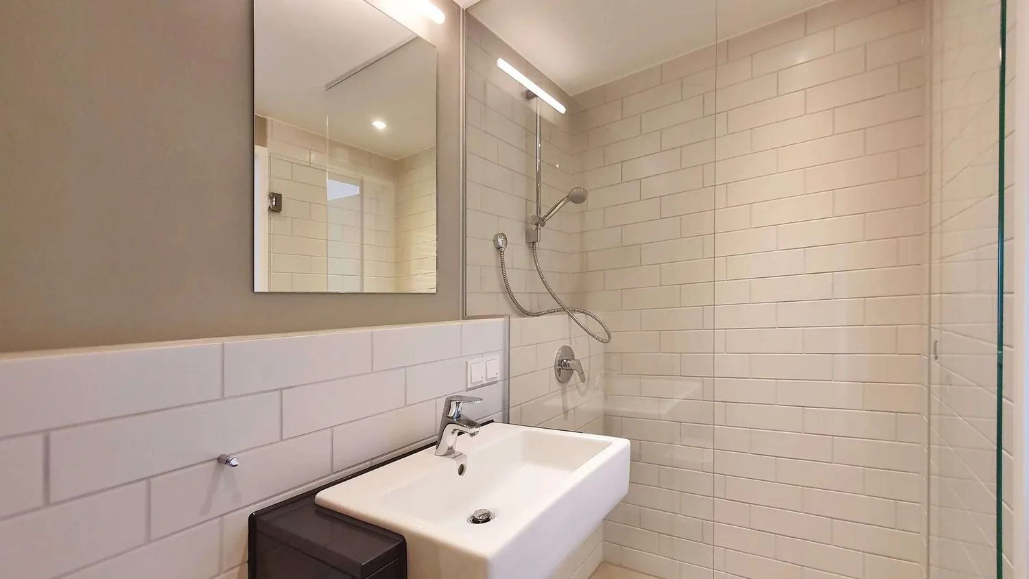 1 room apartment with 24 m² in Berlin – Photo 8