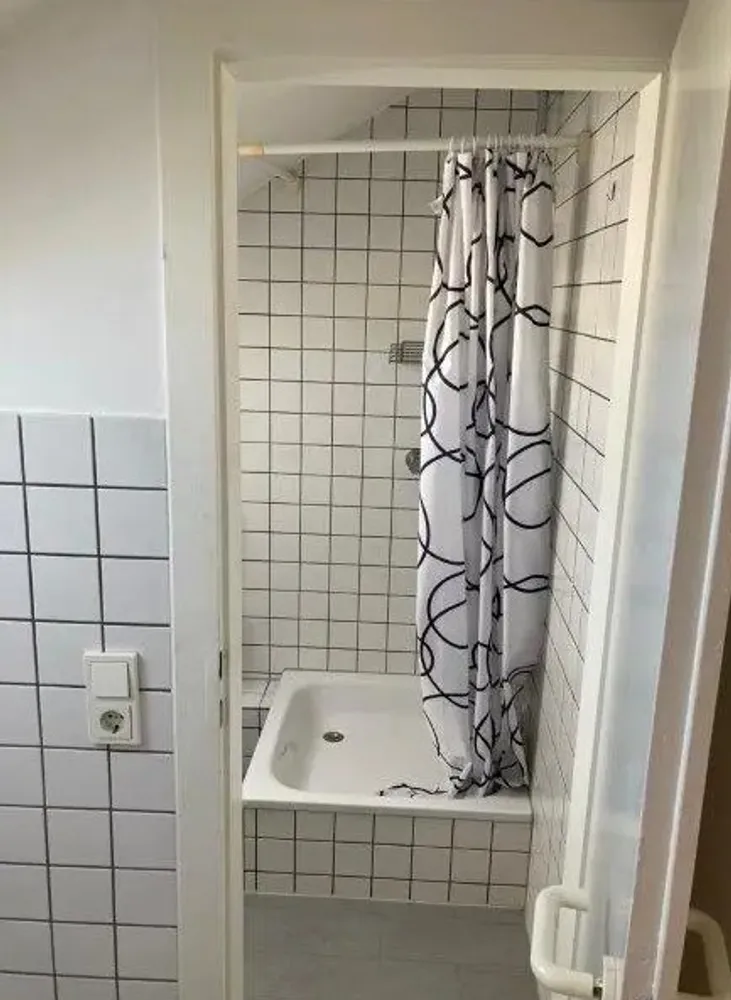 1 Zimmer Wohnung mit 62 m² in Wiesbaden – Bild 4
