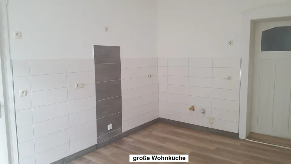 6 Zimmer Wohnung mit 166 m² in Zeitz – Bild 9