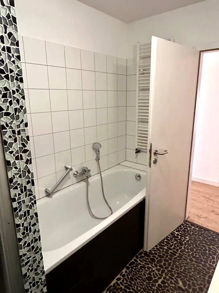 4 Zimmer Wohnung mit 98 m² in Bergisch Gladbach – Bild 10