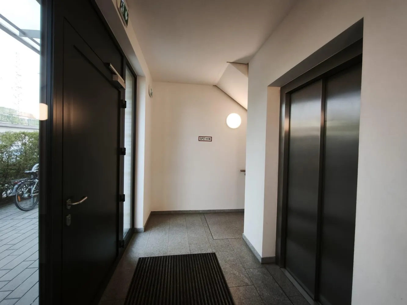 2 Zimmer Wohnung mit 50 m² in Frankfurt am Main – Bild 5