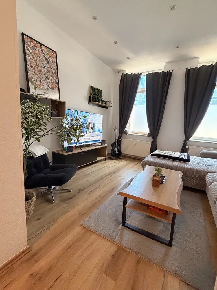 2 room apartment with 56 m² in Cologne – Photo 1