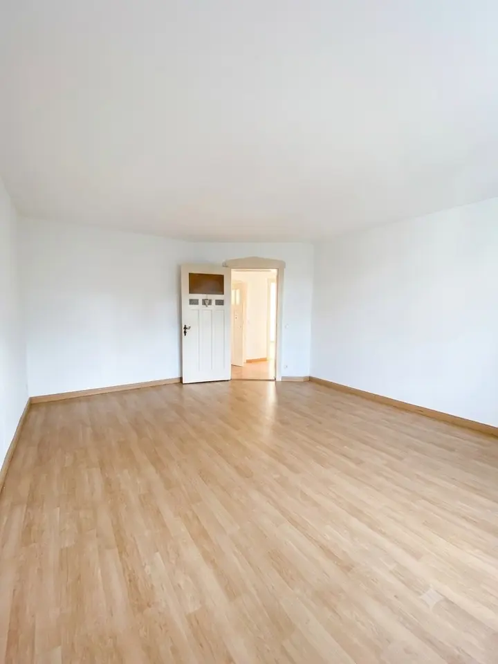 5 Zimmer Wohnung mit 110 m² in Brandenburg an der Havel – Bild 2