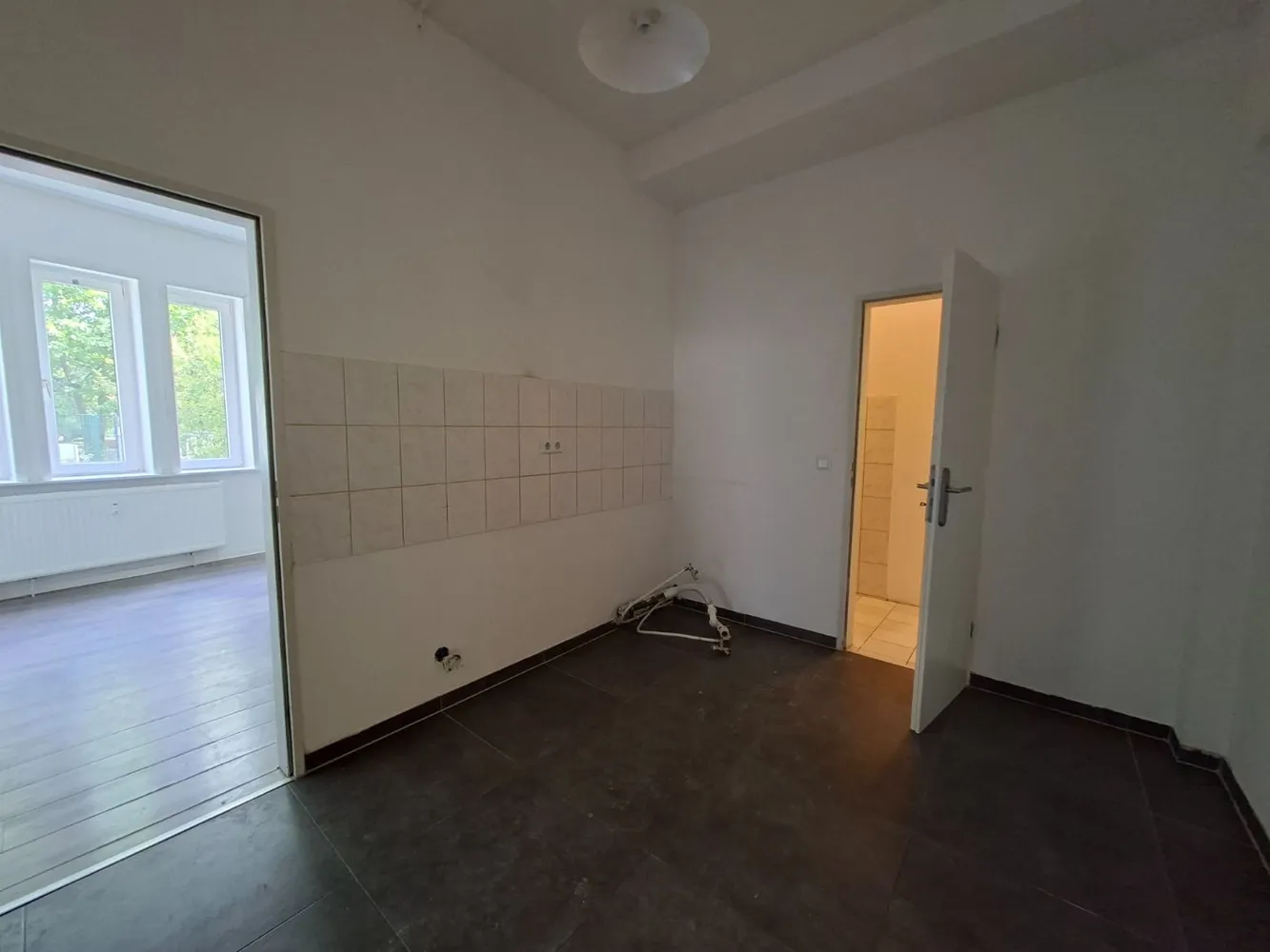 2 Zimmer Wohnung mit 73 m² in Dresden – Bild 4