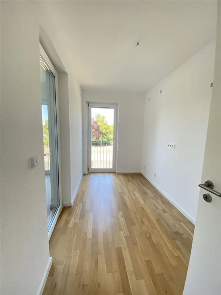 2 Zimmer Wohnung mit 66 m² in Wiesbaden – Bild 4