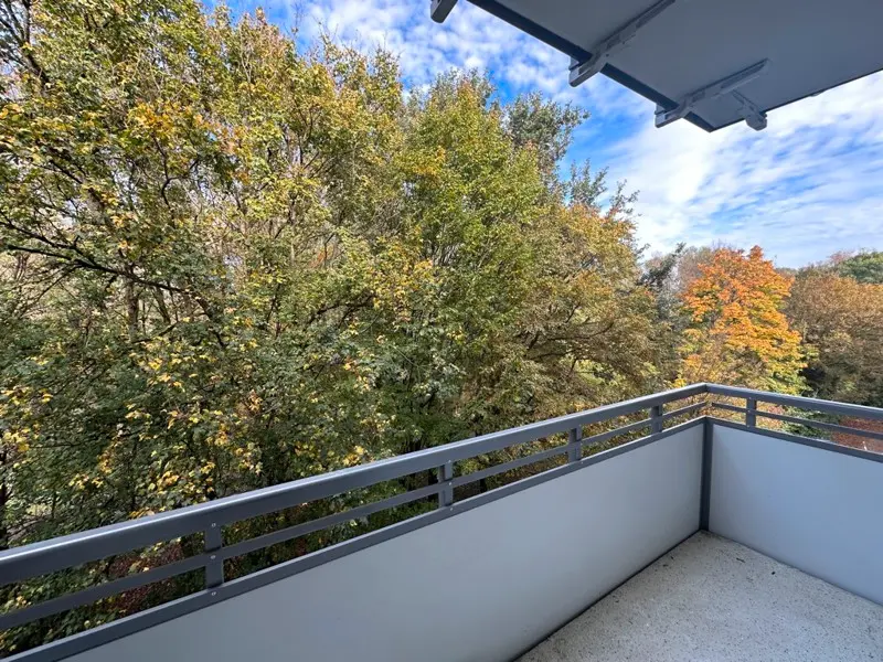4 Zimmer Wohnung mit 70 m² in Karlsruhe – Bild 3
