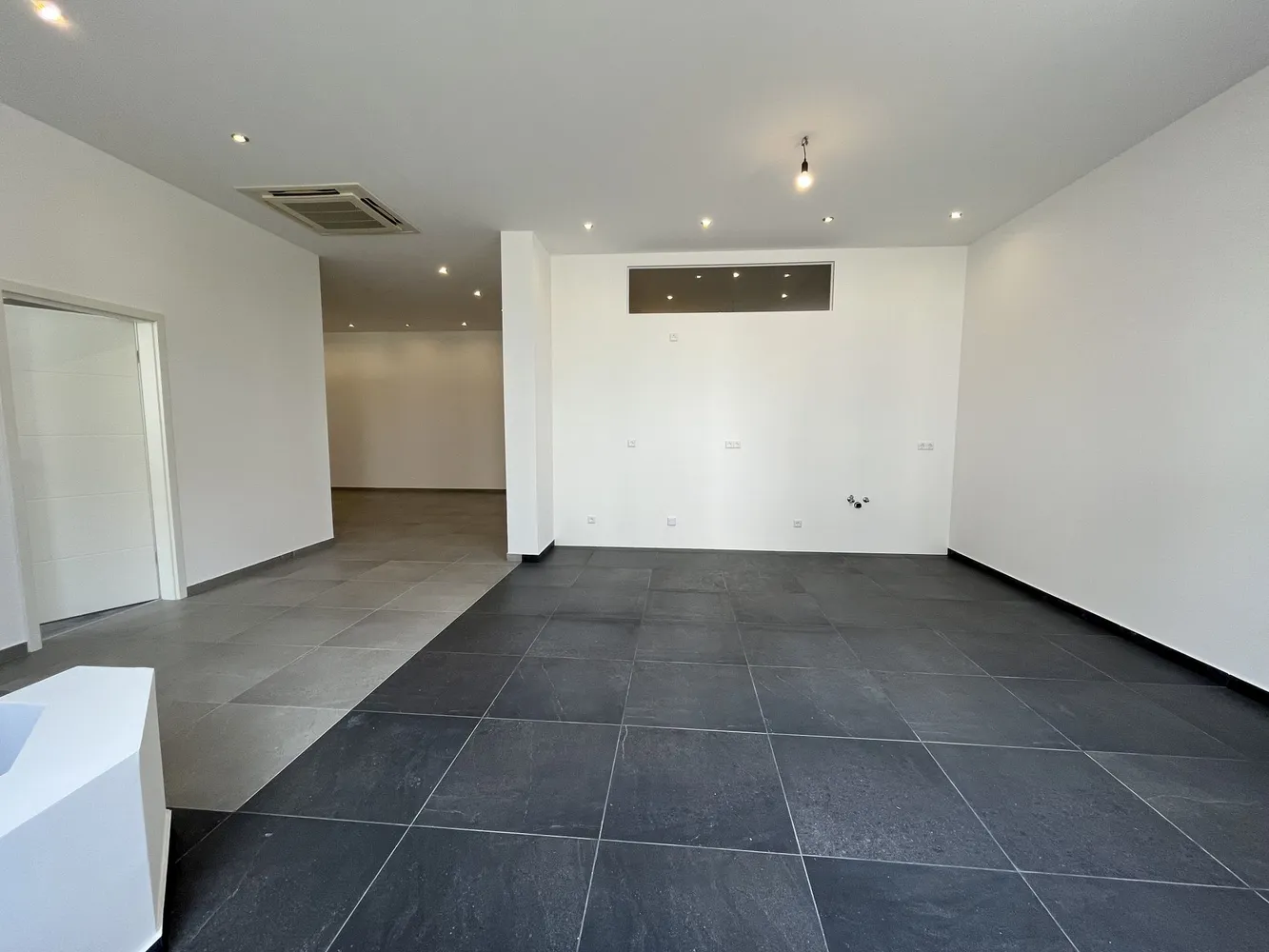 4 Zimmer Wohnung mit 142 m² in Ludwigshafen am Rhein – Bild 2