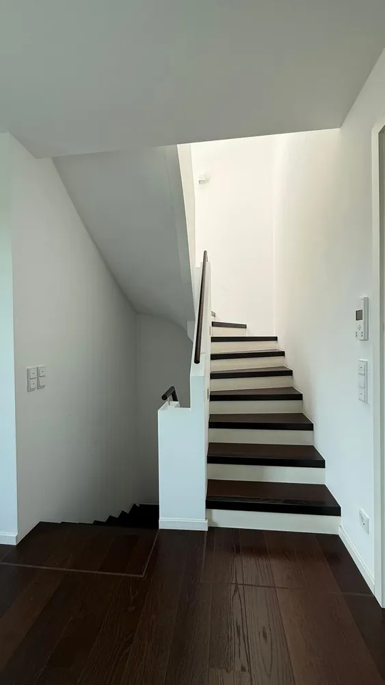 6 Zimmer Haus mit 211 m² in Berlin – Bild 3