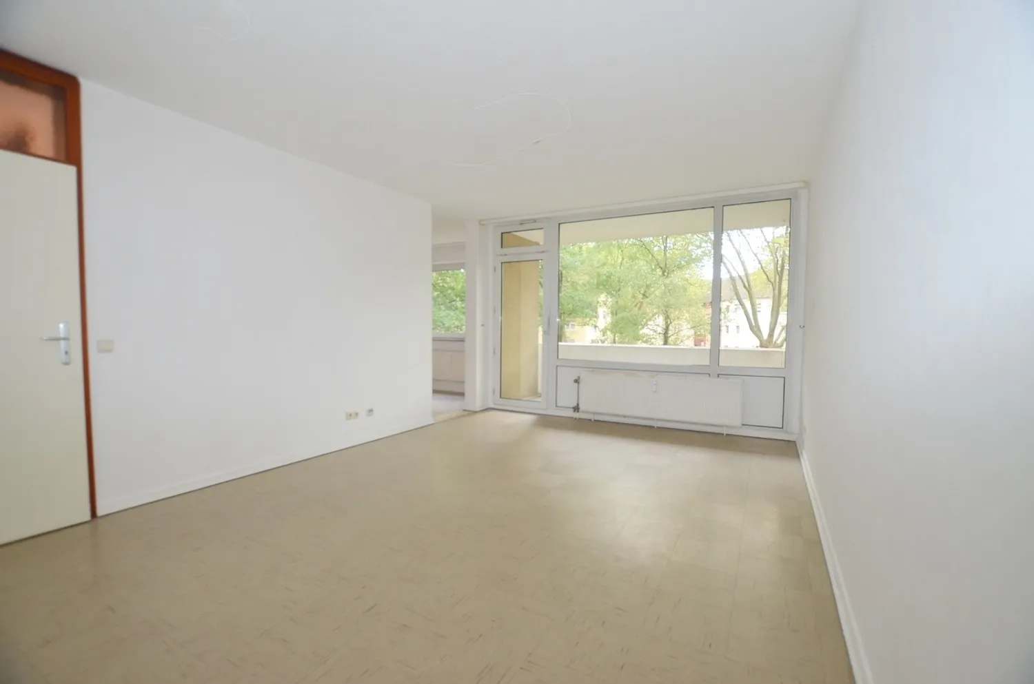 2 Zimmer Wohnung mit 65 m² in Duisburg – Bild 1