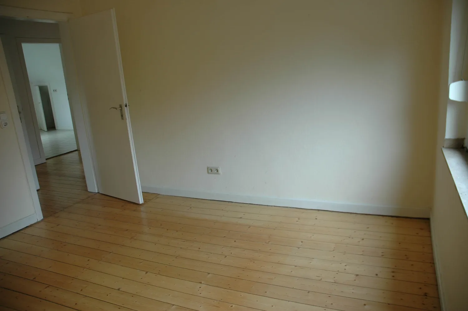 4 room apartment with 64 m² in Düsseldorf – Photo 7