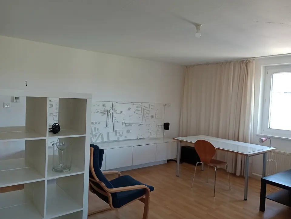 Shared room with 24 m² in Stuttgart – Photo 1