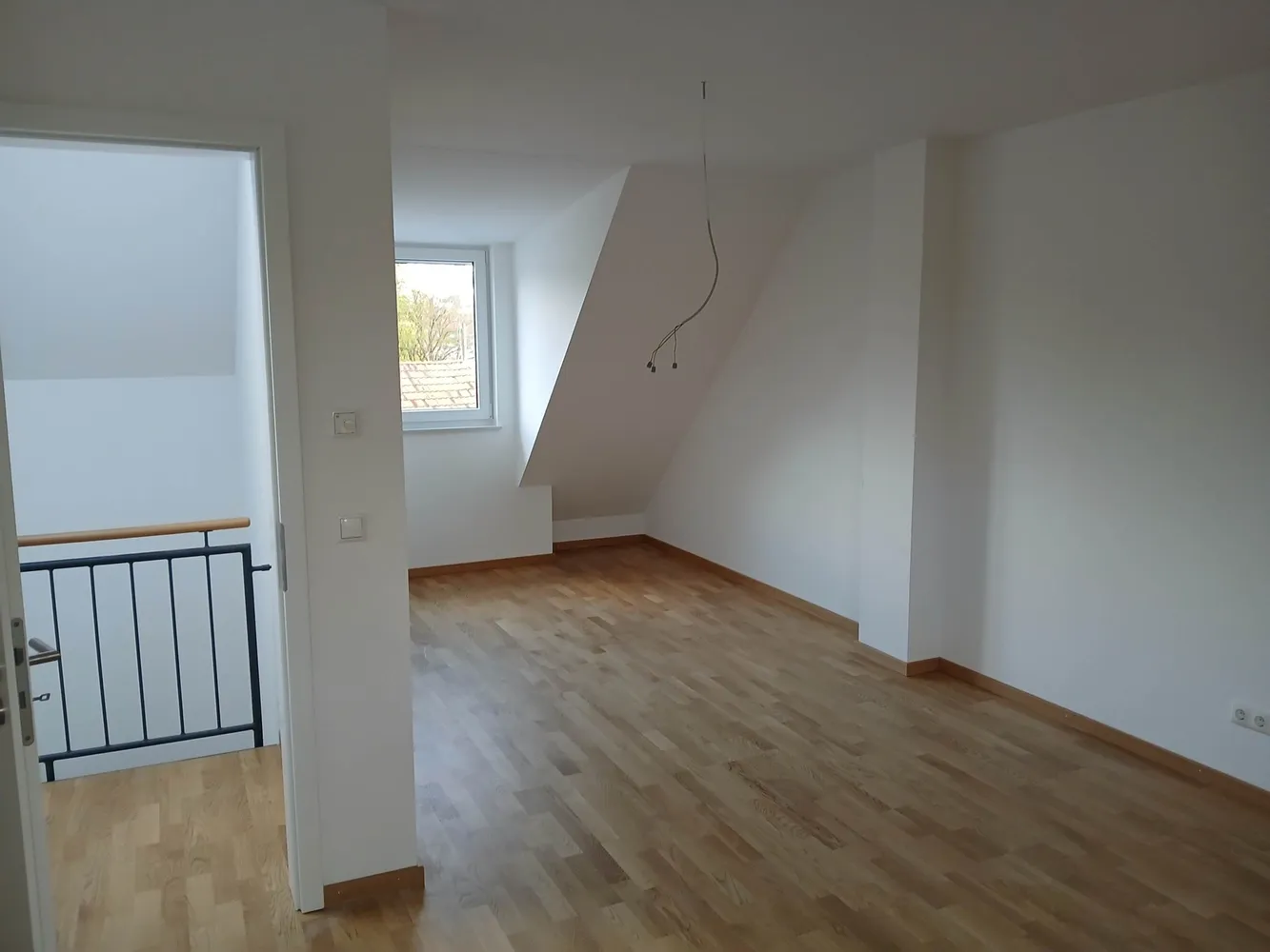 6 Zimmer Haus mit 233 m² in München – Bild 7