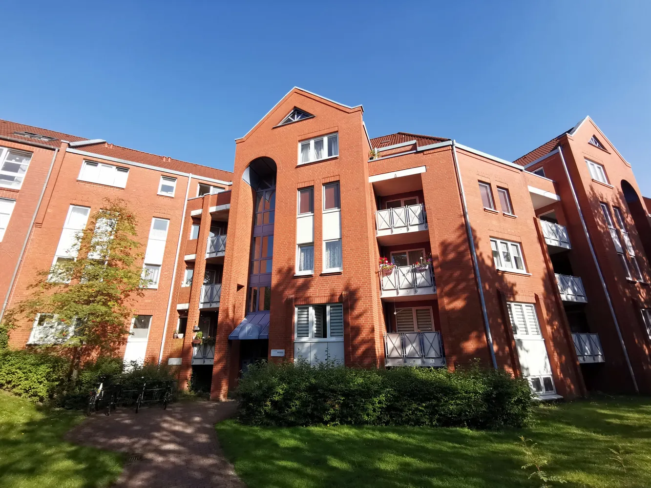 3 Zimmer Wohnung mit 74 m² in Kiel – Bild 1