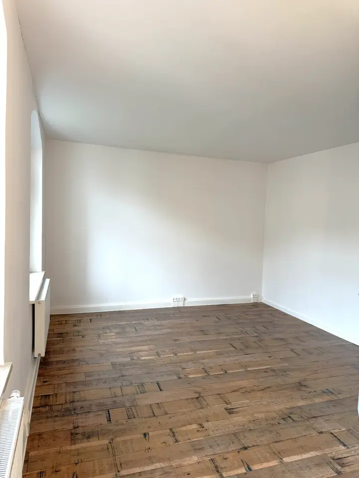 4 Zimmer Wohnung mit 125 m² in Altenburg – Bild 1