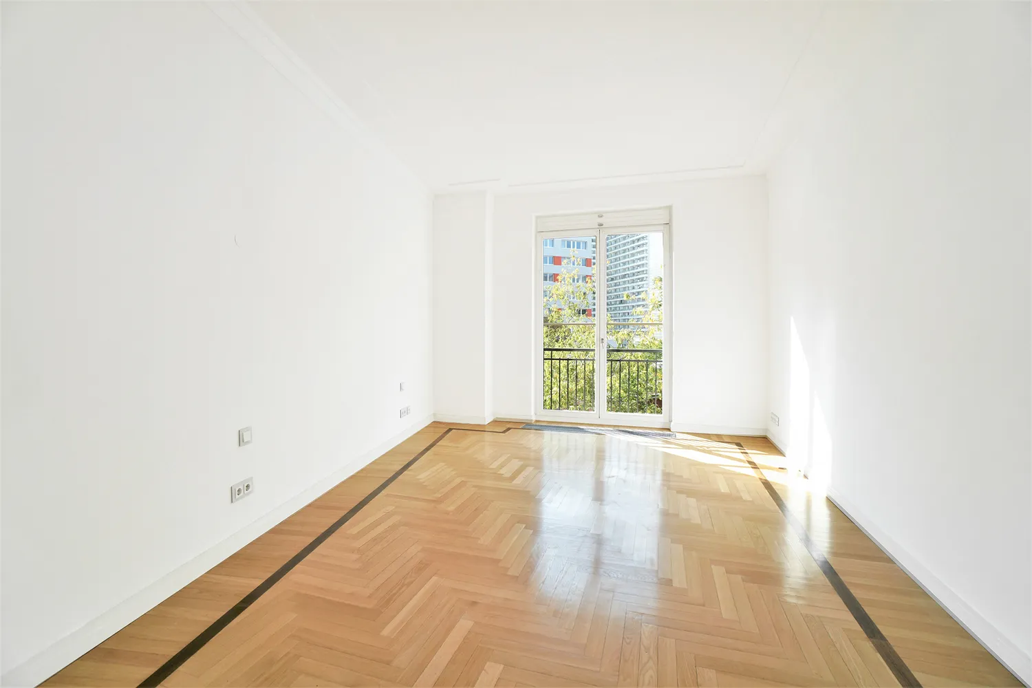 5 Zimmer Wohnung mit 223 m² in Berlin – Bild 7