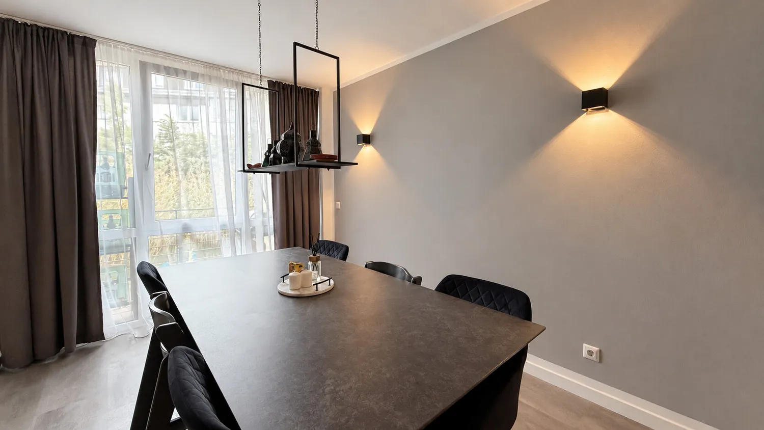 5 Zimmer Wohnung mit 120 m² in Düsseldorf – Bild 4