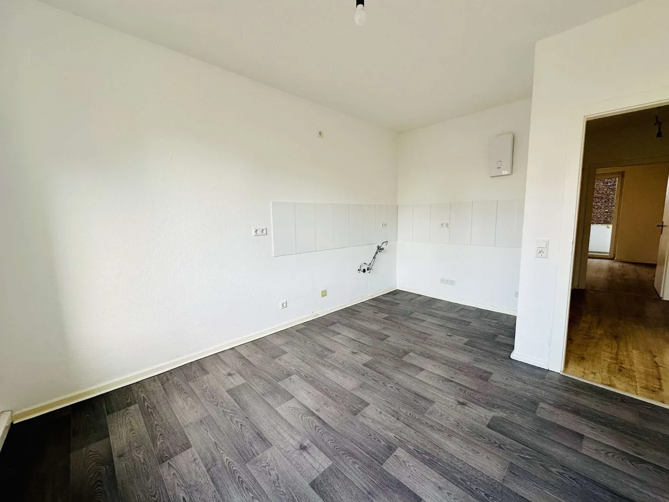 2 Zimmer Wohnung mit 57 m² in Düsseldorf – Bild 4
