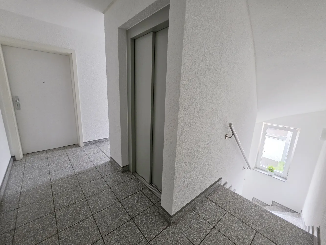 3 Zimmer Wohnung mit 85 m² in Solingen – Bild 4