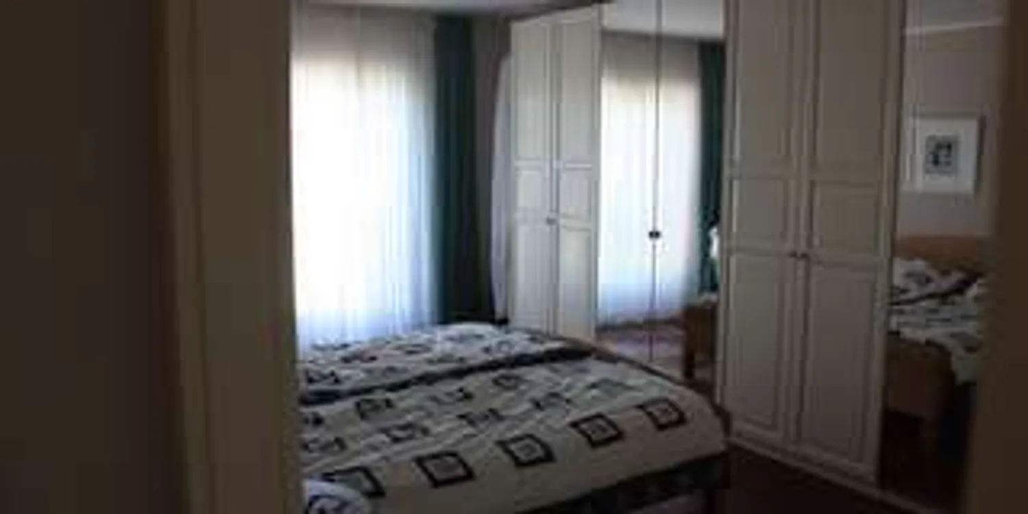 4 Zimmer Wohnung mit 137 m² in Frankfurt am Main – Bild 9
